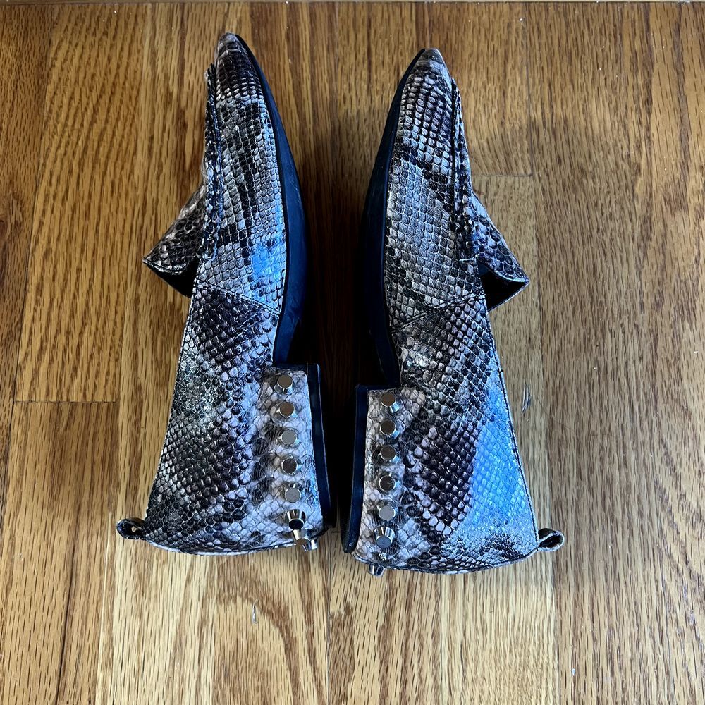 Jeffrey Campbell Barnett Taupe Studded Leather Loafers Size 7.5 studs Snakeskin - Picture 9 of 10